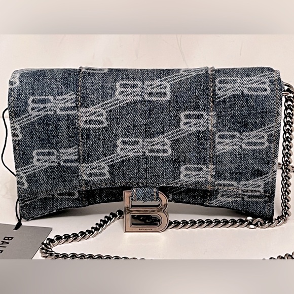 BALENCIAGA HOURGLASS CHAIN WALLET BB MONOGRAM DENIM - BRAND NEW!! - Picture 1 of 12